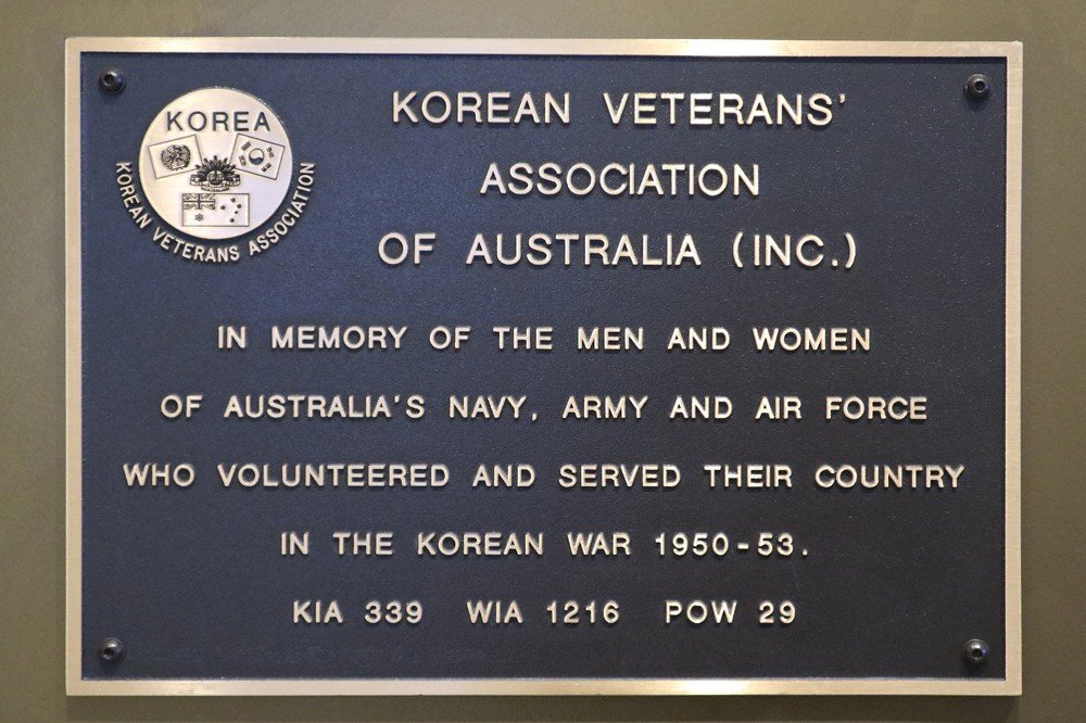 Plaque