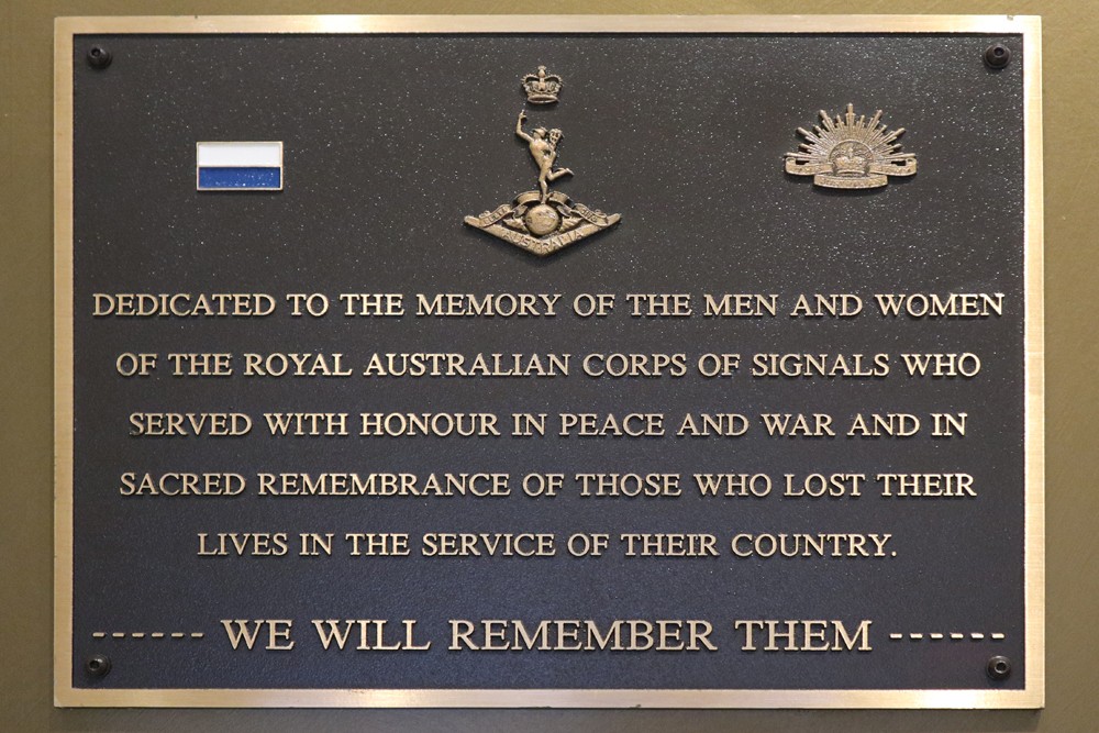 Plaque