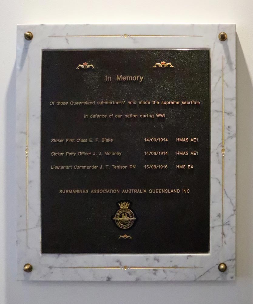Plaque