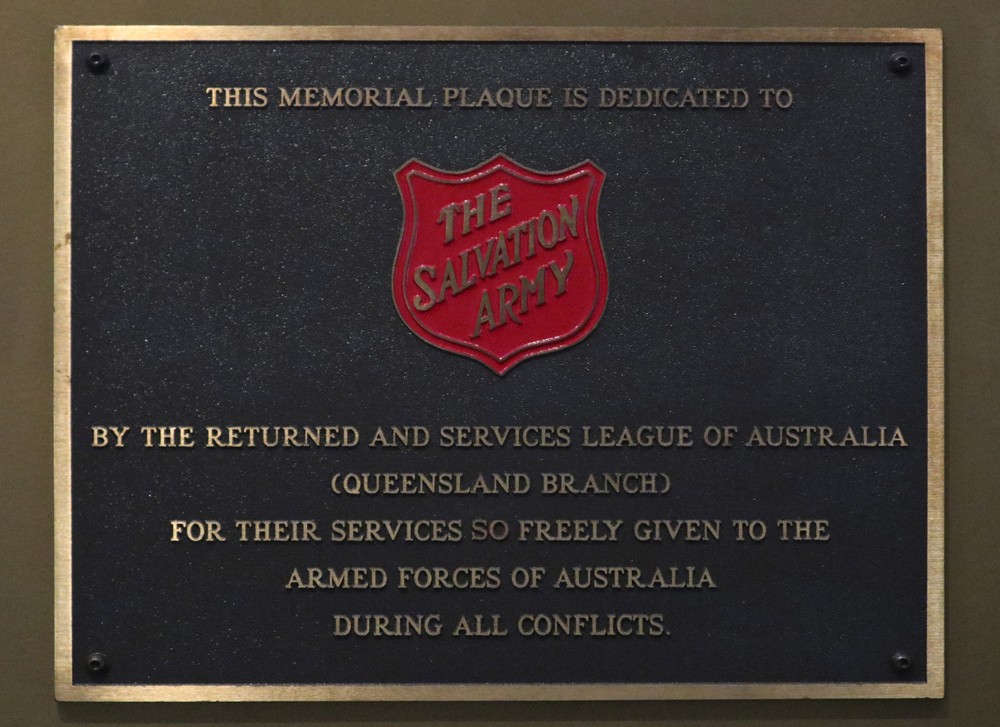 Plaque