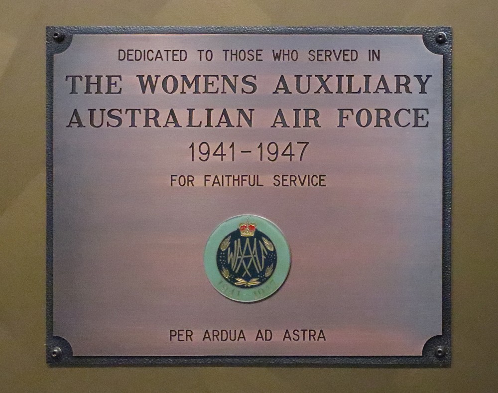 Plaque