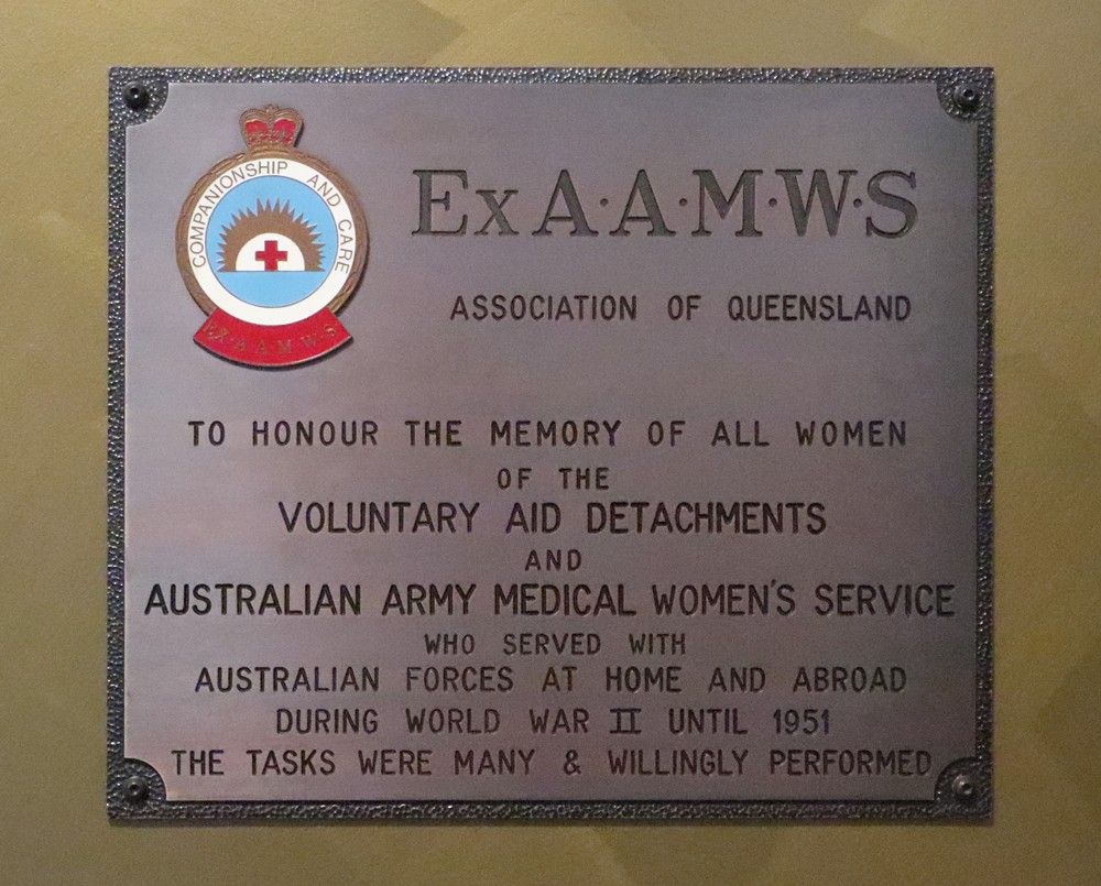 Plaque