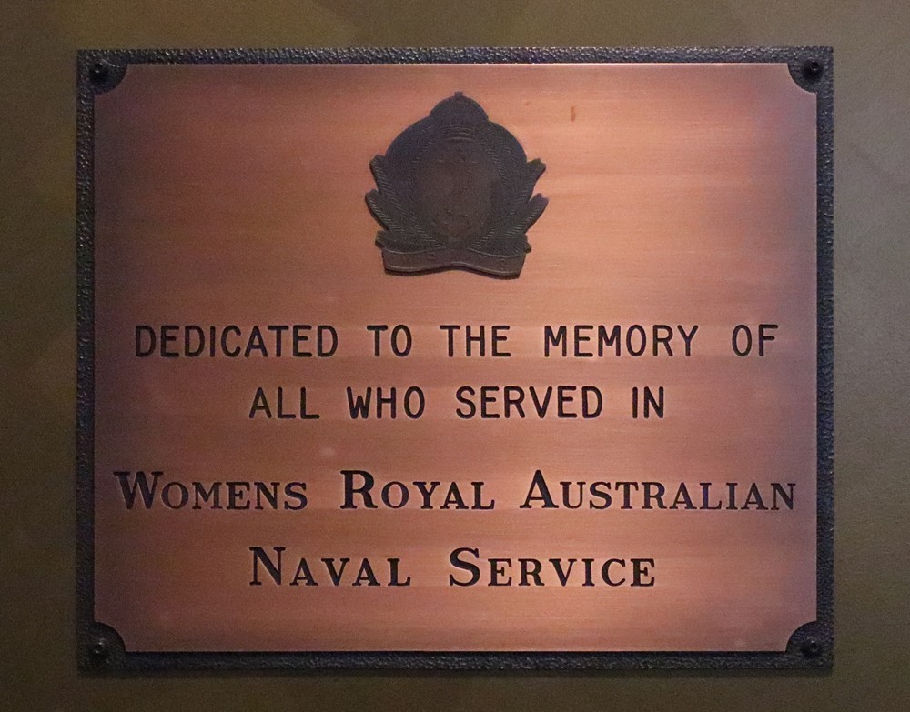 Plaque