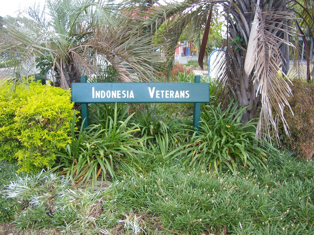 Redcliffe Memorial Round-About (Indonesia Veterans)