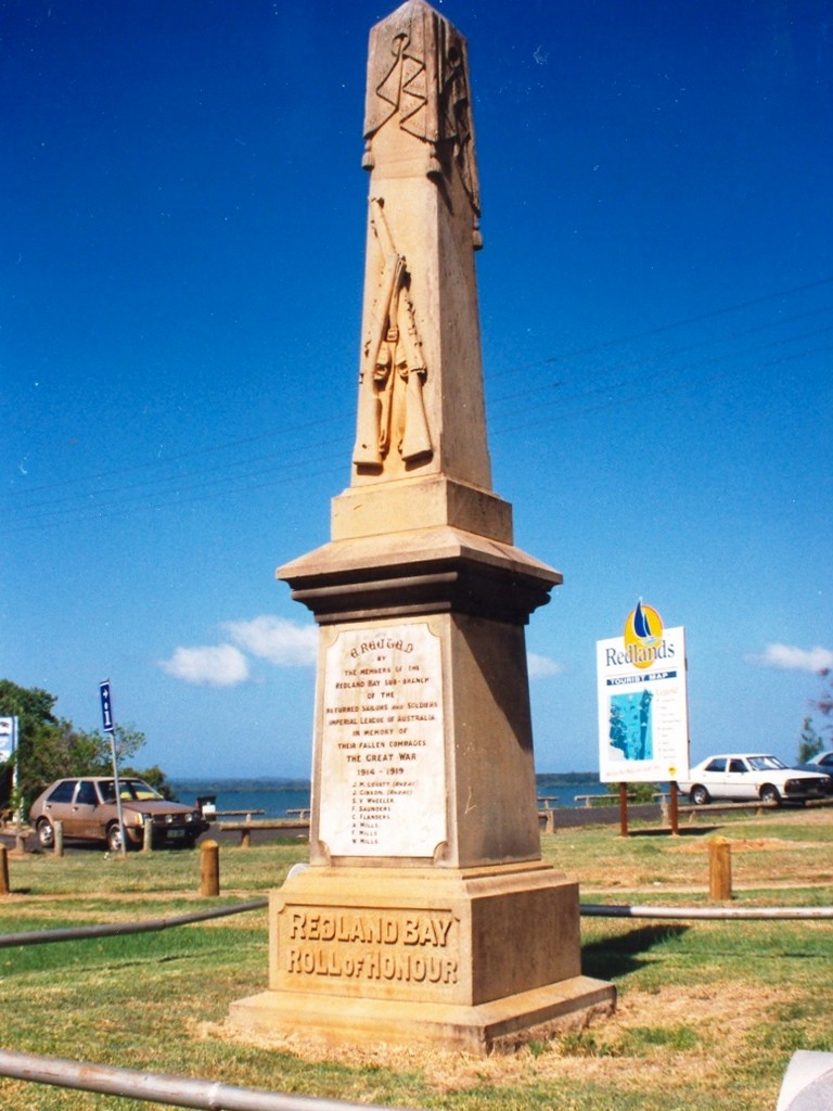 Redland Bay War Memorial - original site