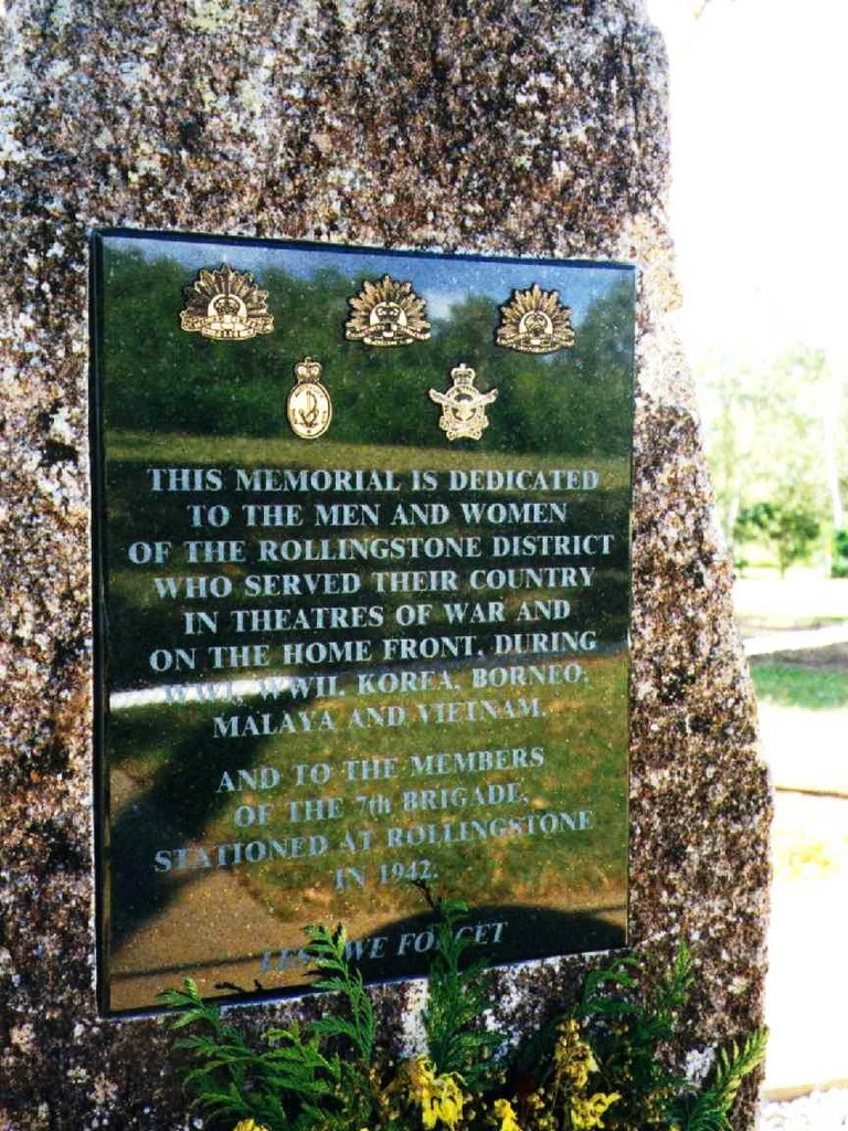 Rollingstone War Memorial Cenotaph - Plaque