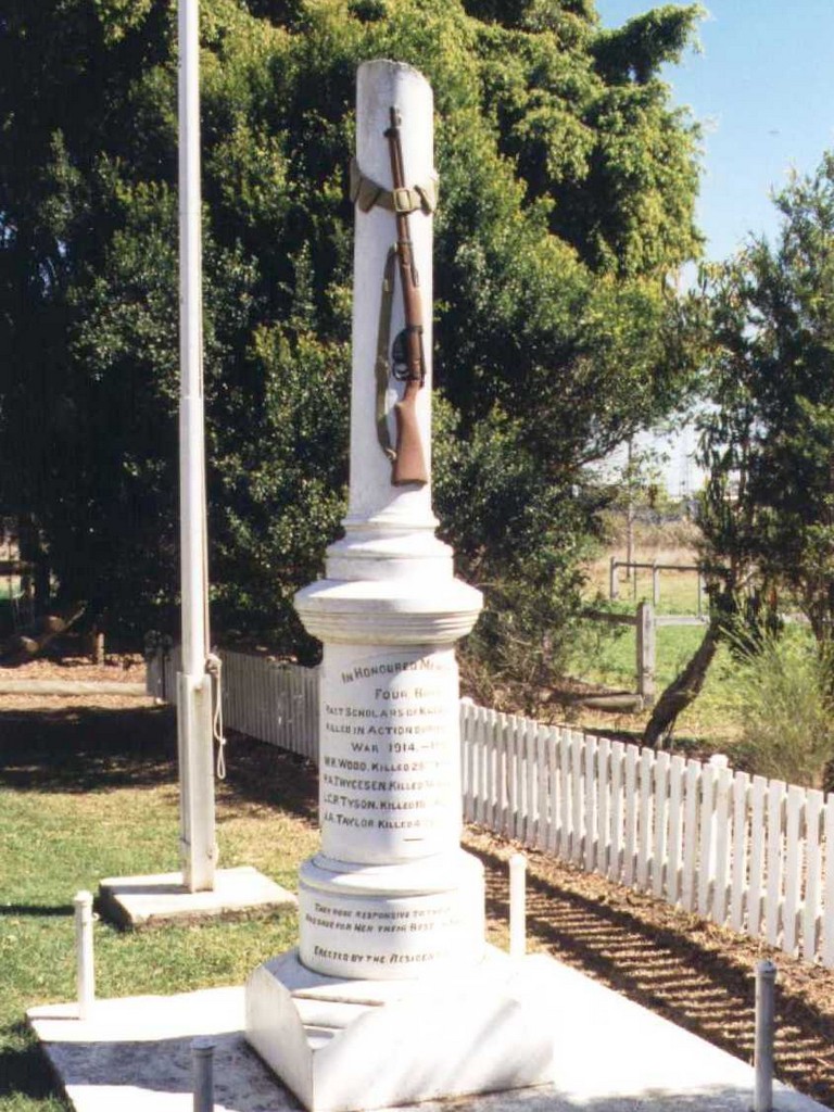 South Kolan State School War Memorial