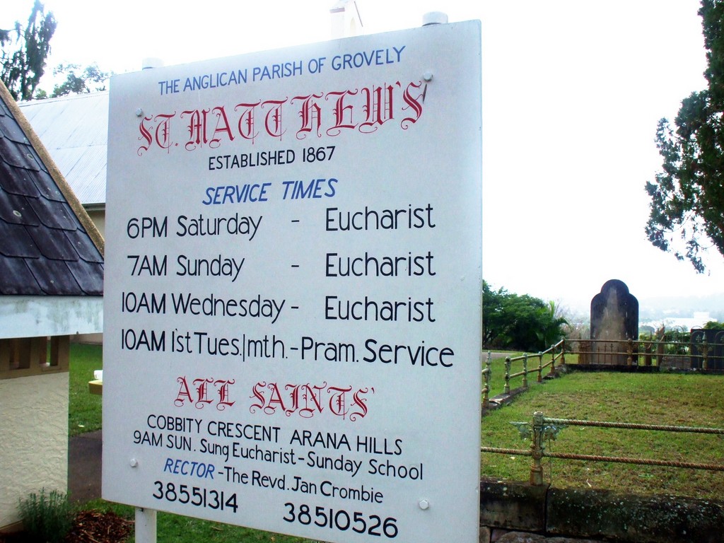 St Matthew's Anglican Church, Mitchelton - sign 2009