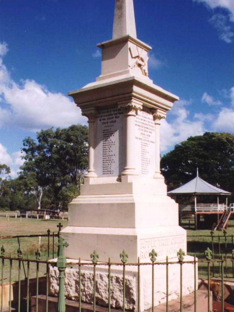 Apple Tree Creek Memorial Rotunda (background) - 1999