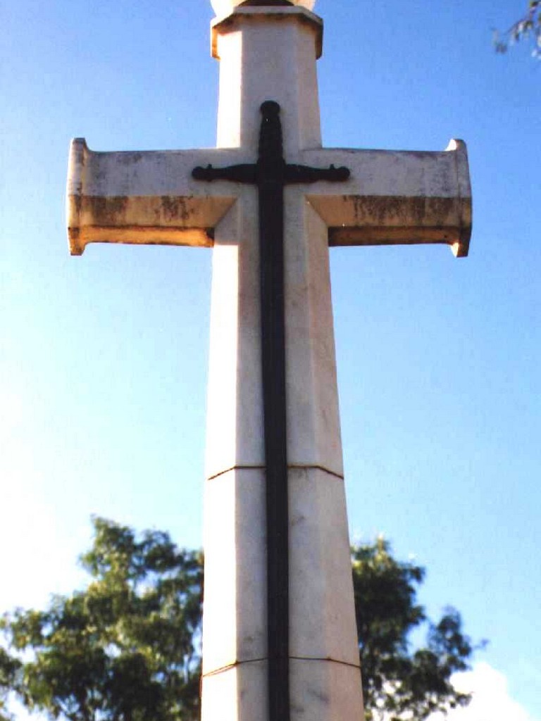 Surat War Memorial - detail