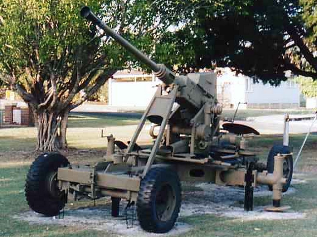 Tin Can Bay War Memorial - War Trophy