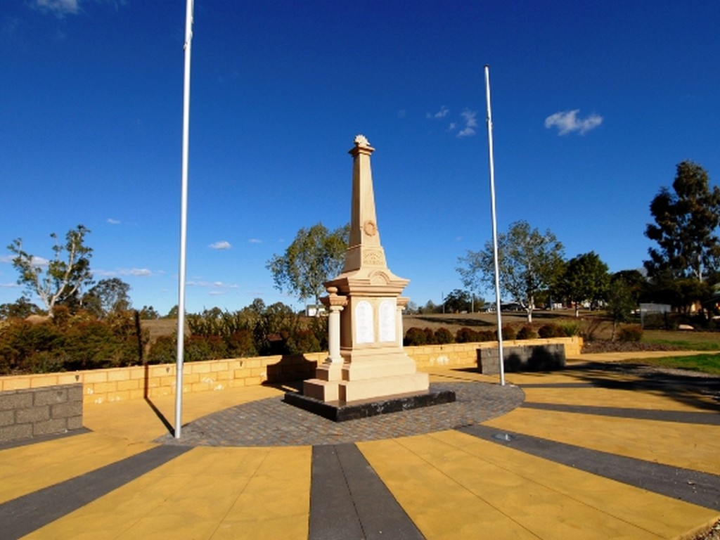 West Ipswich and One Mile War Memorial