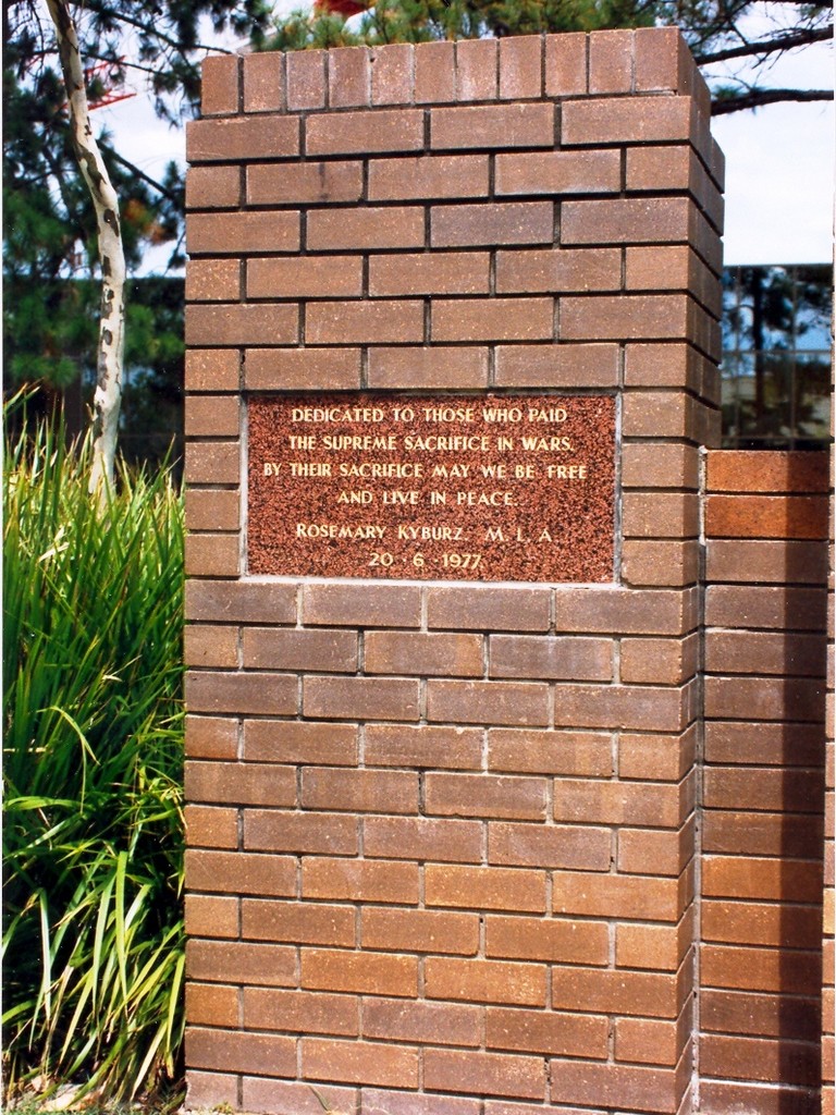 Woodridge Library War Memorial