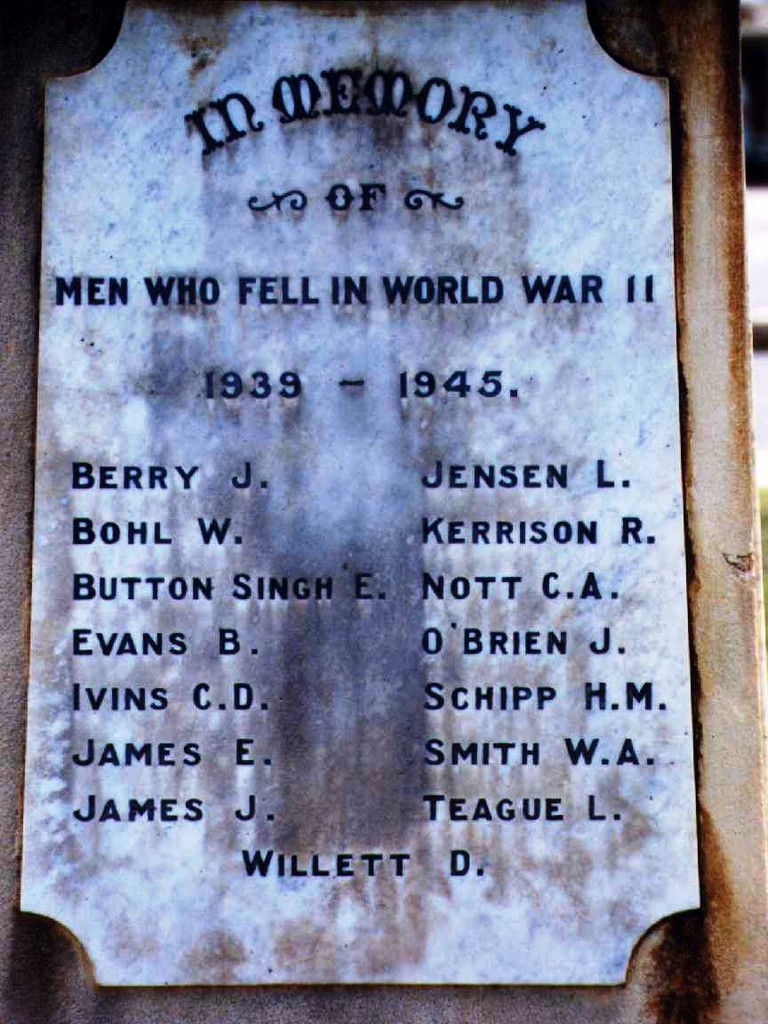 Yandina Cenotaph