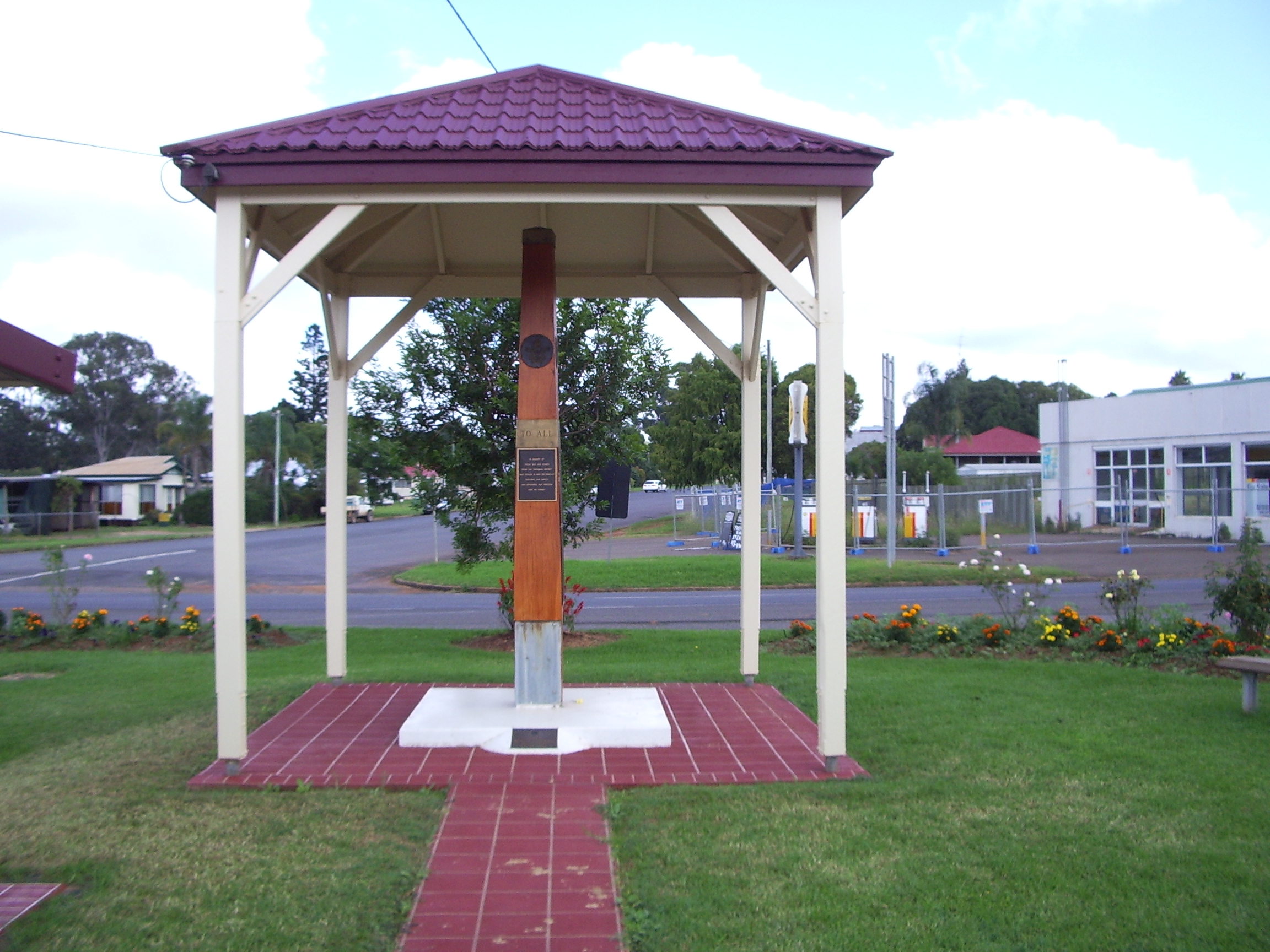 Obelisk from east, in 2010