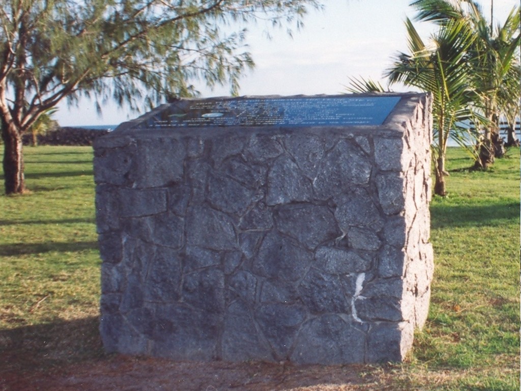 Bargara Beaufort Bomber Memorial - 1999
