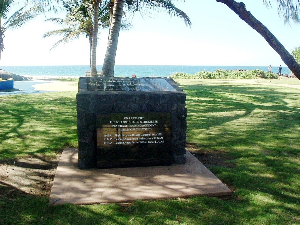 Bargara Beaufort Bomber Memorial - 2007