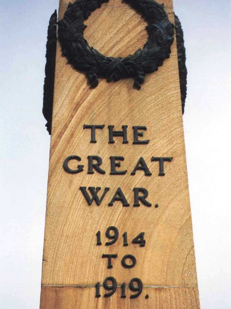 Beaudesert War Memroial (Digger)