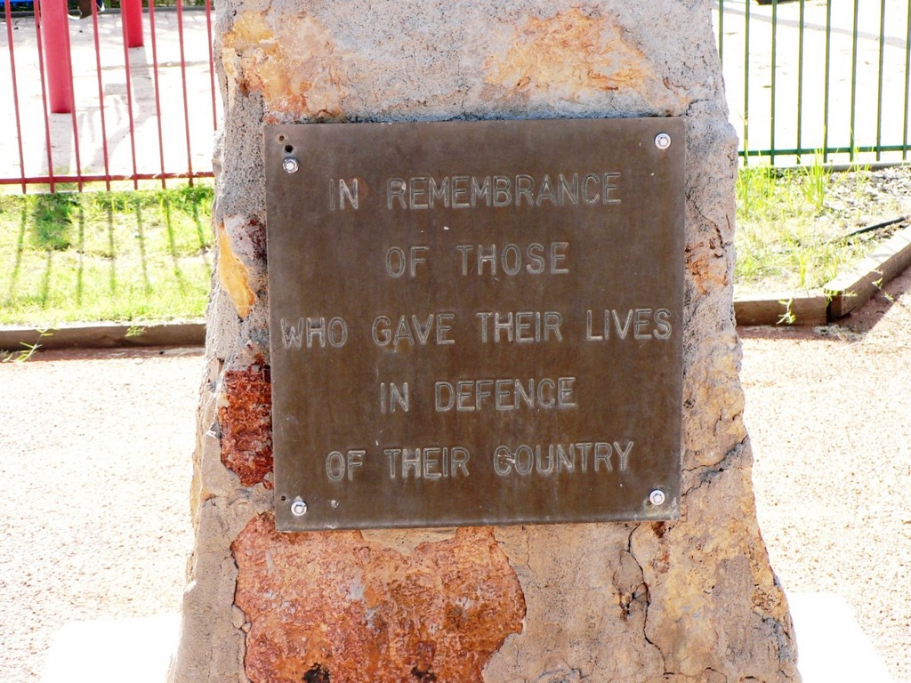 Bedourie War Memorial - 2009