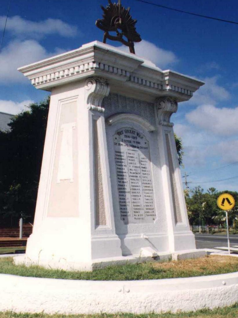 Beenleigh War Memorial - original site