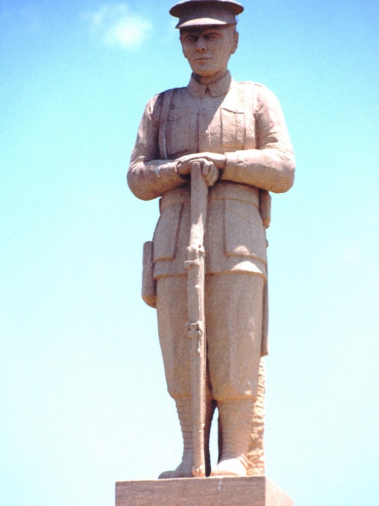 Biggenden War Memorial - Detail