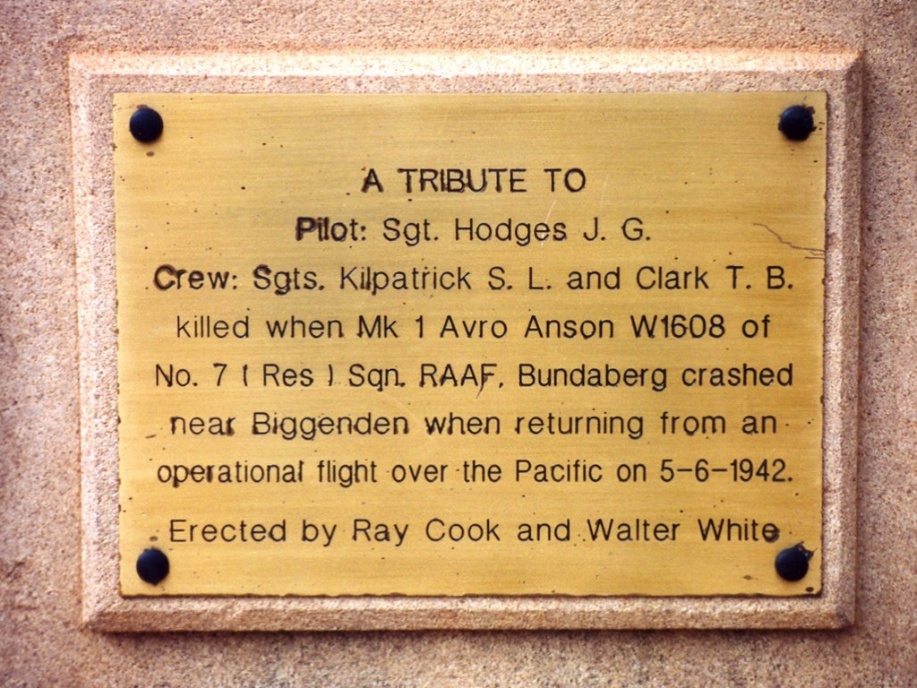 Biggenden War Memorial - Plaque