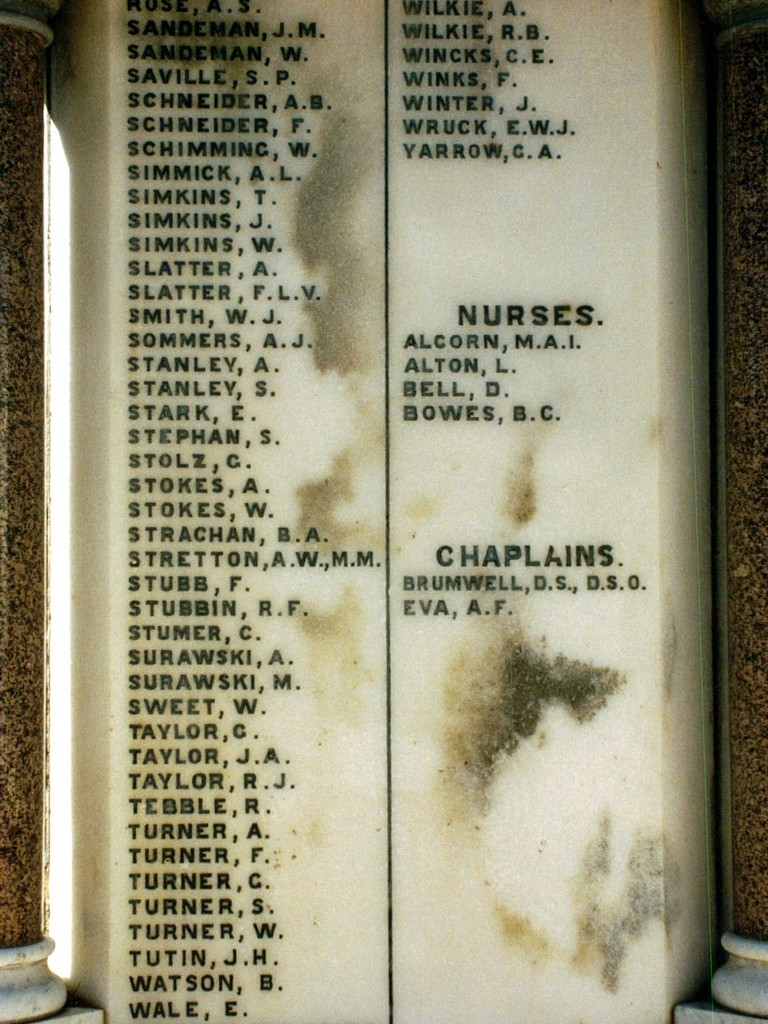 Boonah War Memorial (Digger)