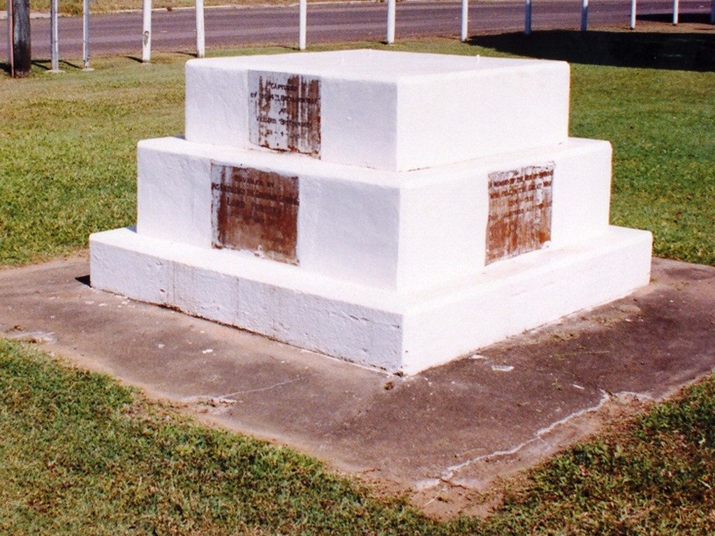 Brandon War Memorial - 1999