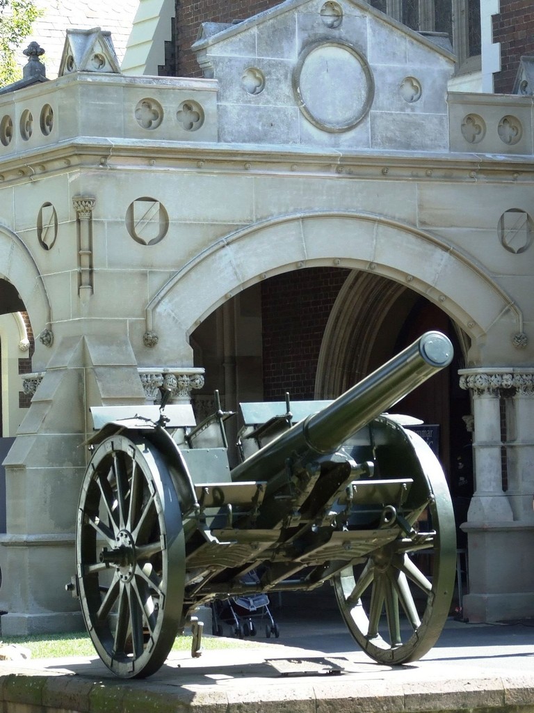 Brisbane Grammar School WWI Field Gun