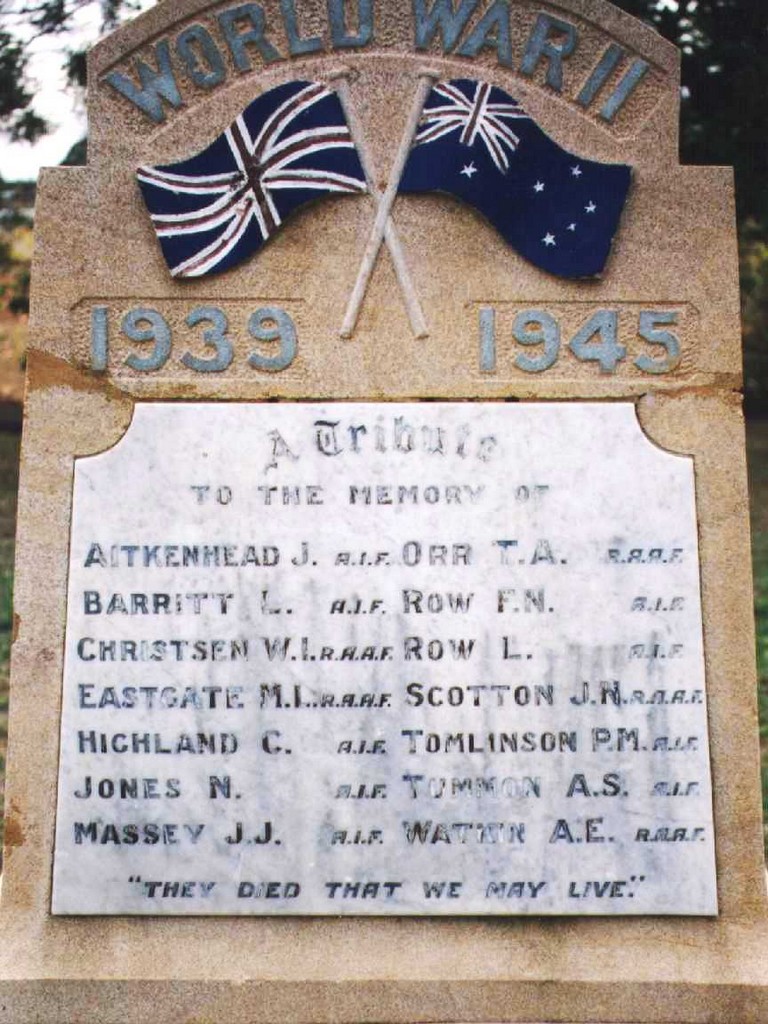 Bundaberg East War Memorial - 1999 Roll of Honour