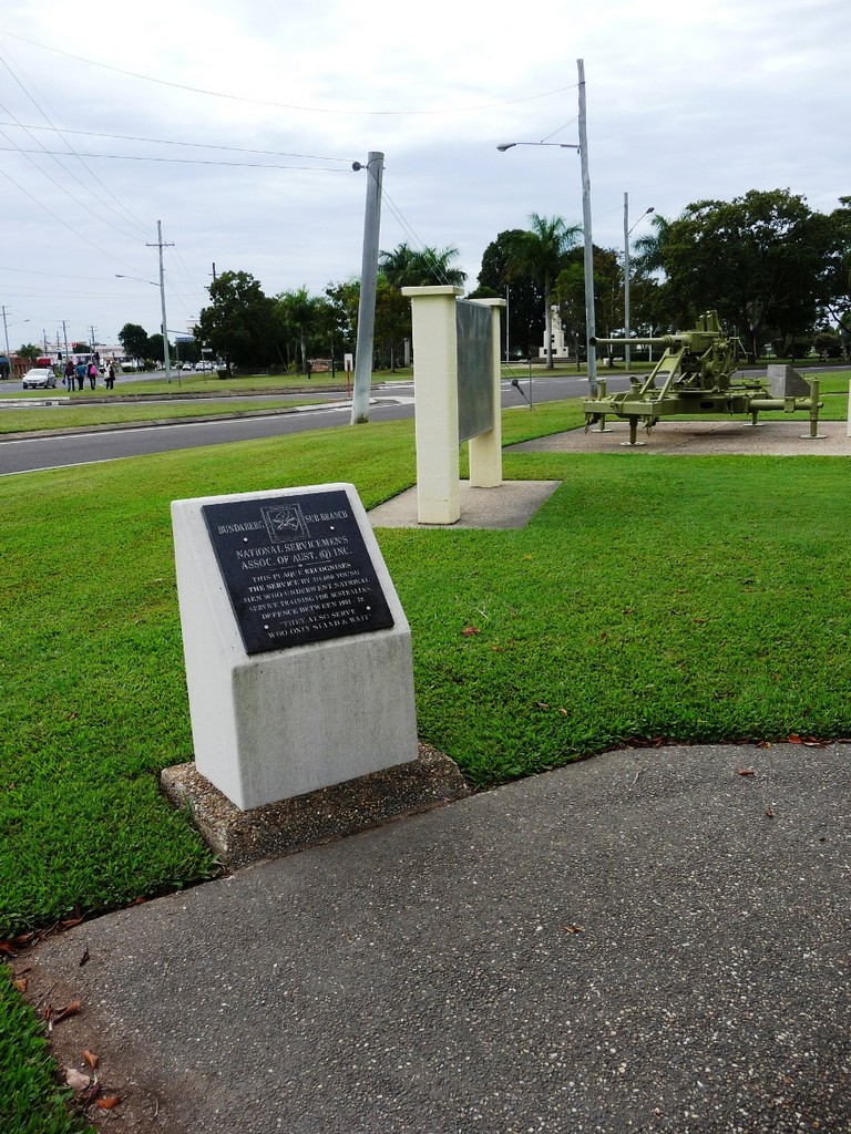 Bundaberg National Service Memorial - 2009