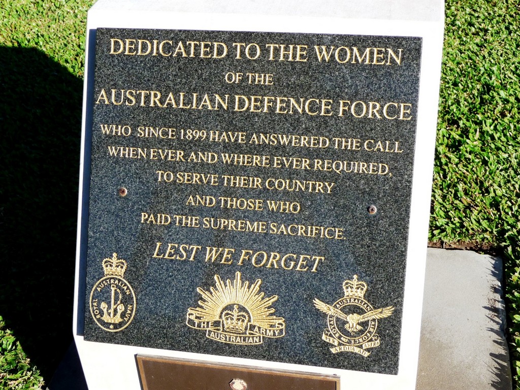 Bundaberg Service Women's Memorial - 2009