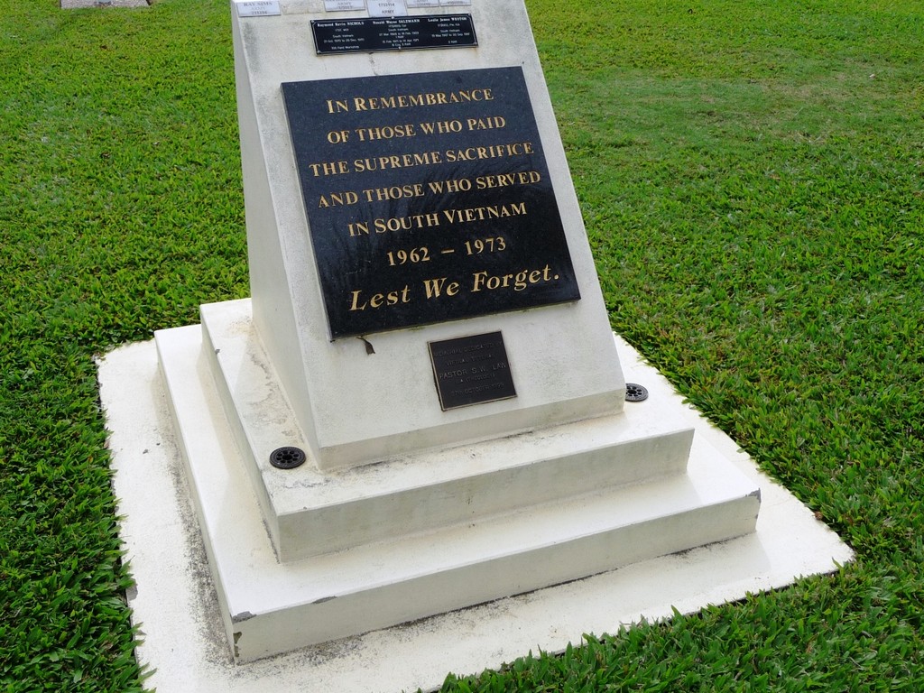 Bundaberg Vietnam War Memorial - 2009
