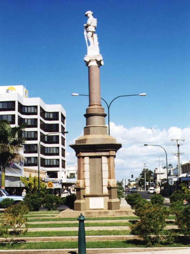 Bundaberg War Memorial - 1999