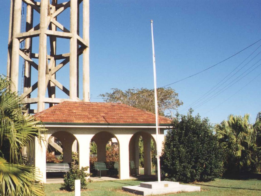 Bundaberg West War Nurses Memorial - 1999