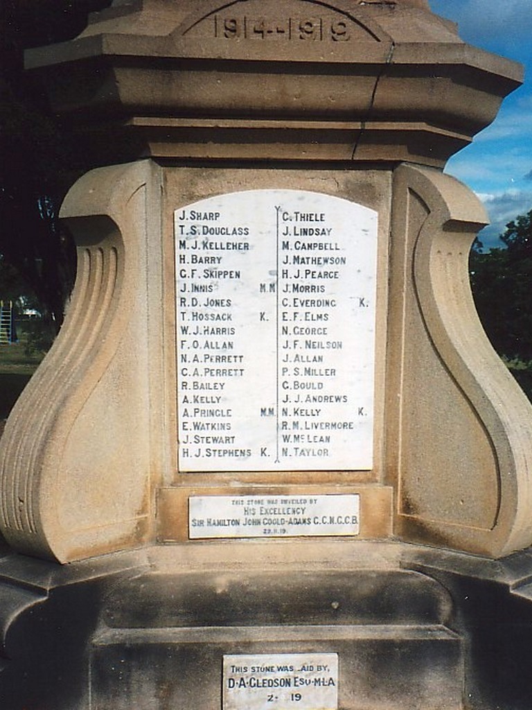 Bundamba War Memorial Digger Plaque