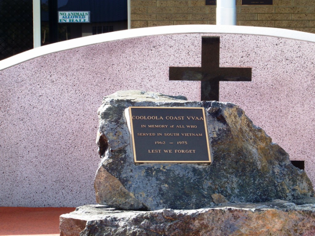 Cooloola Cove Vietnam War Memorial - 2009