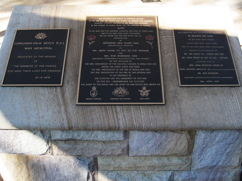 Currumbin-Palm Beach RSL Cenotaph