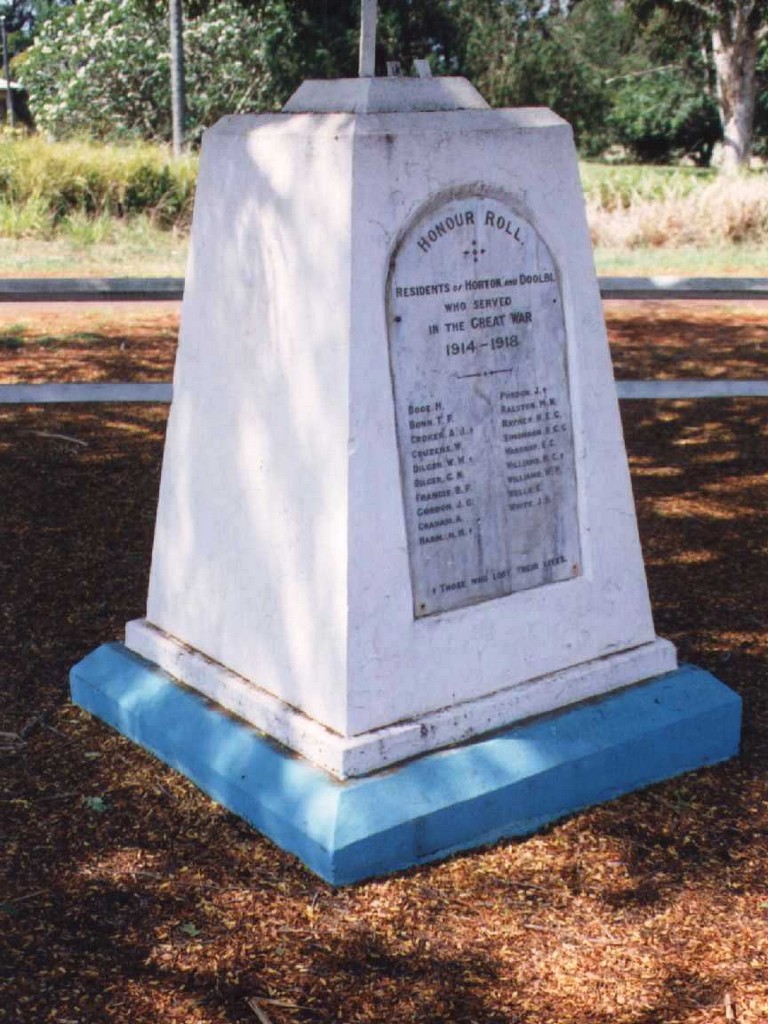 Doolbi and Horton War Memorial - 1999