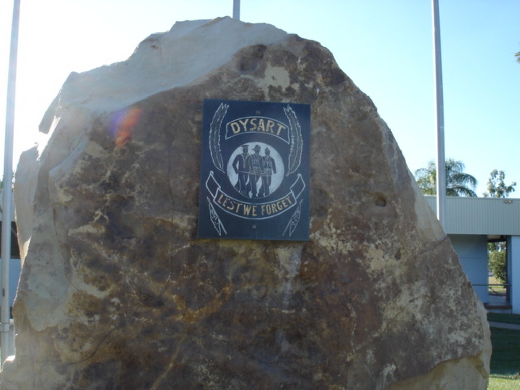Dysart Cenotaph