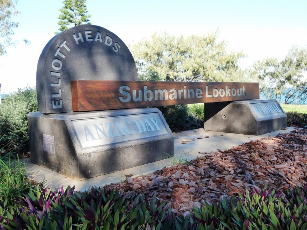 Elliott Heads Submarine Lookout Anzac Day Memorial