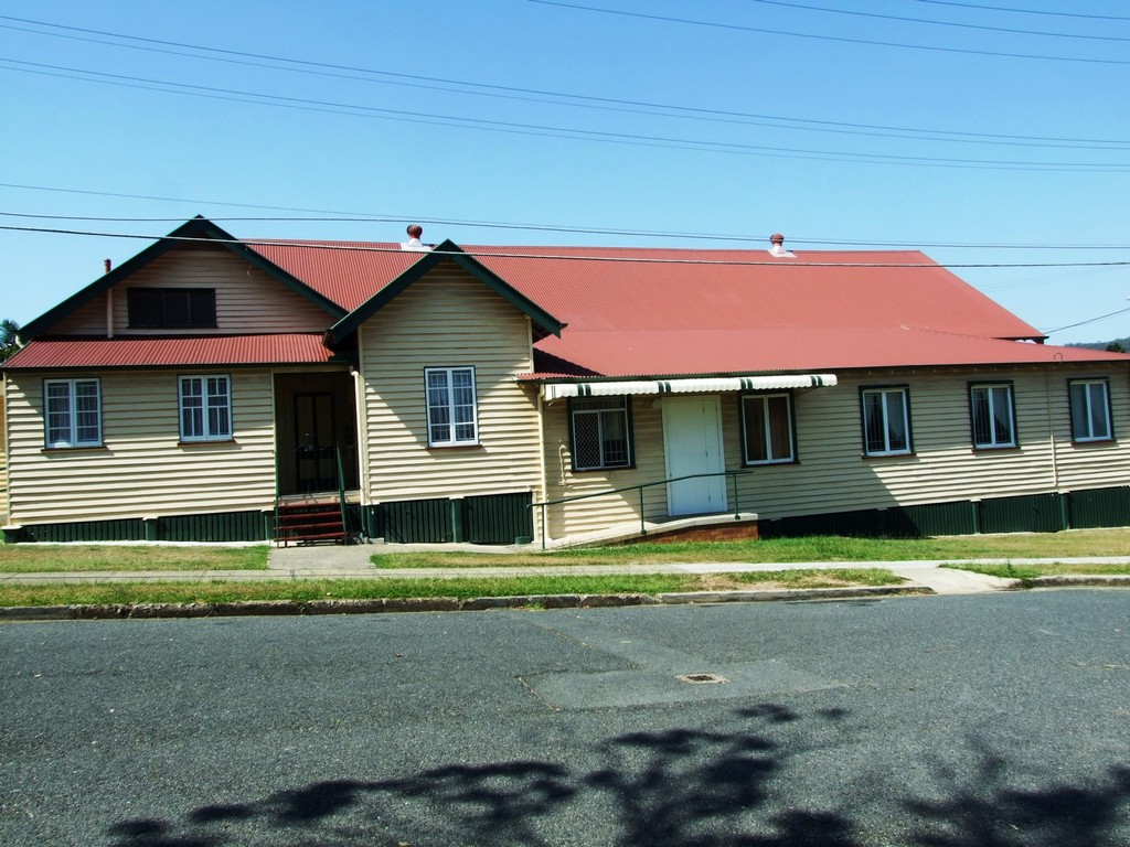 Enoggera Memorial Hall - side aspect