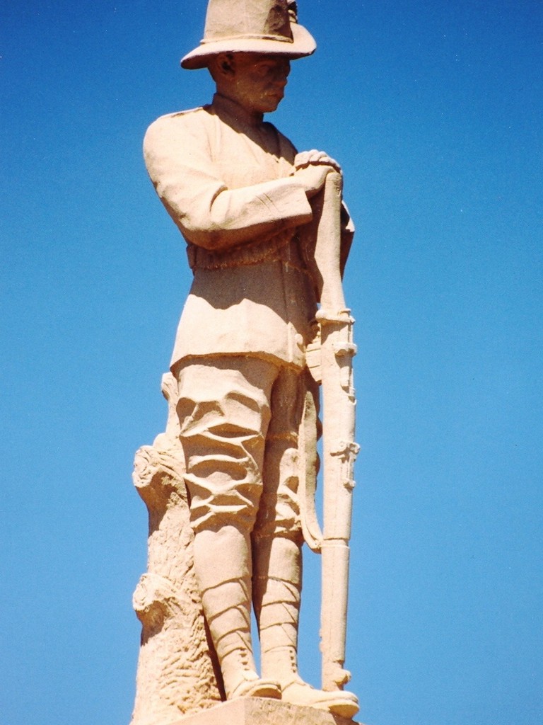 Gatton Boer War Memorial - Digger