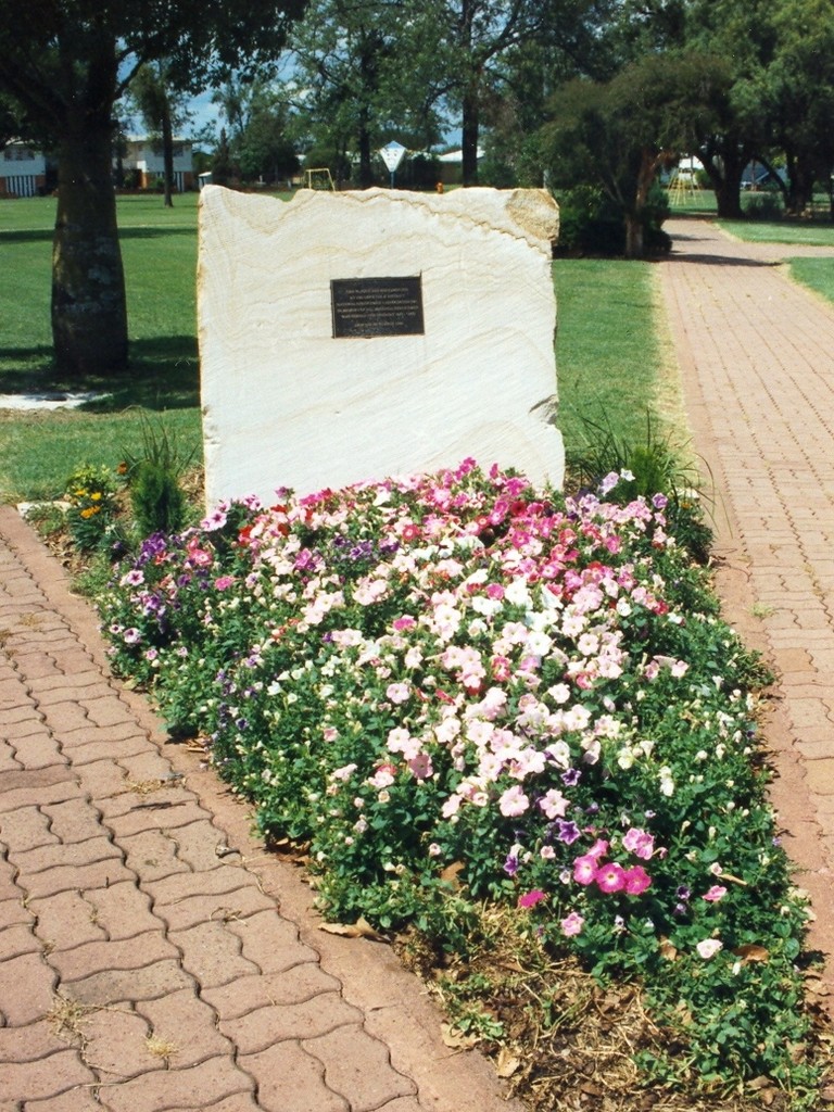 Gatton National Service Memorial