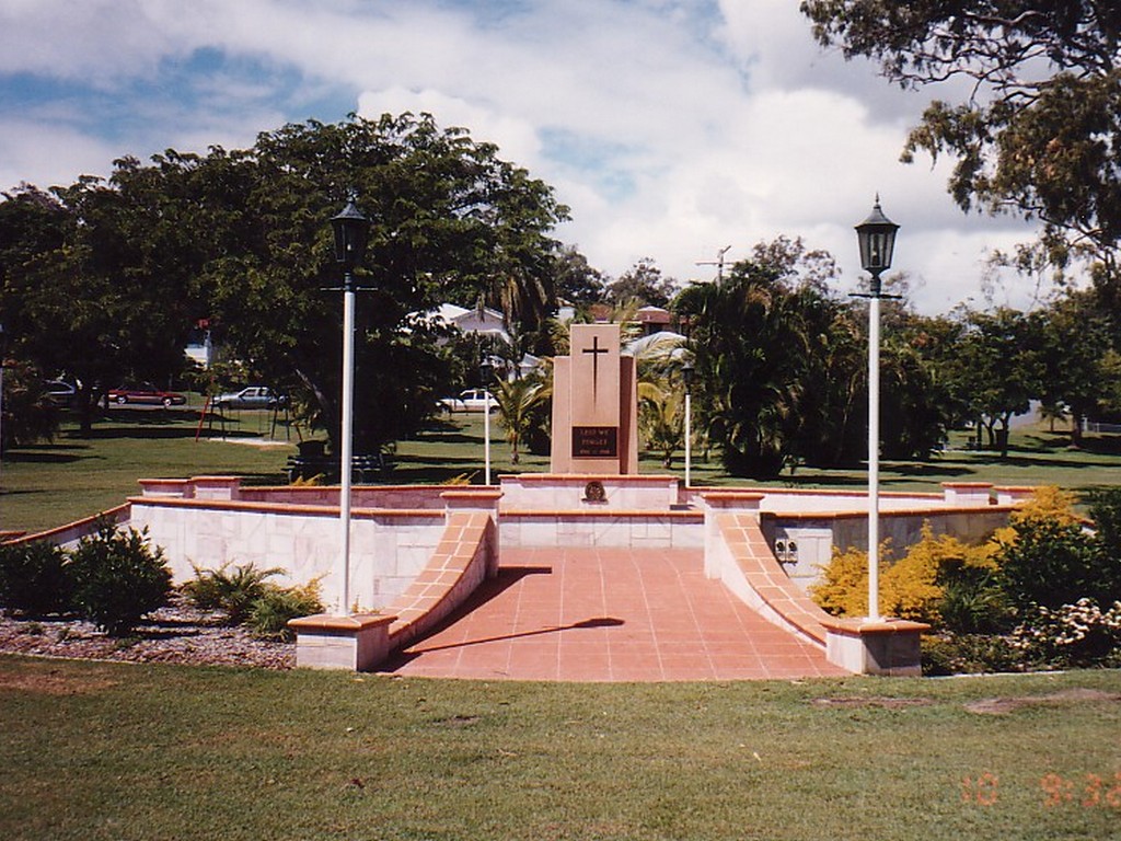 Gladstone War Memorial - original site