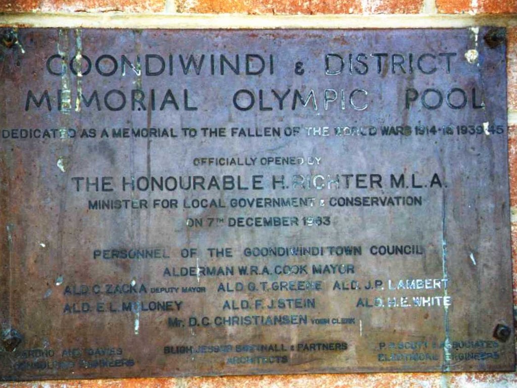 Goondiwindi and District Memorial Olympic Swimming Pool - plaque