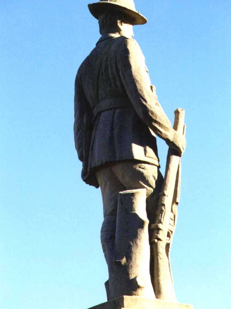 Greenmount War Memorial (Digger)