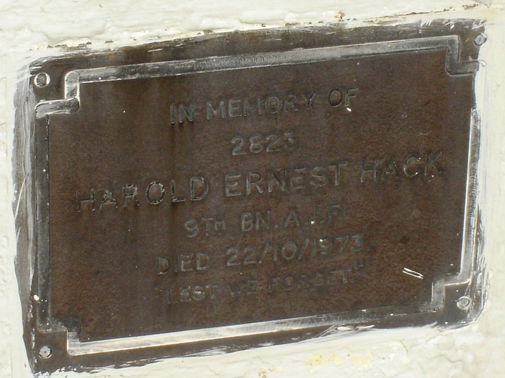 Innisfail Cemetery War Memorial