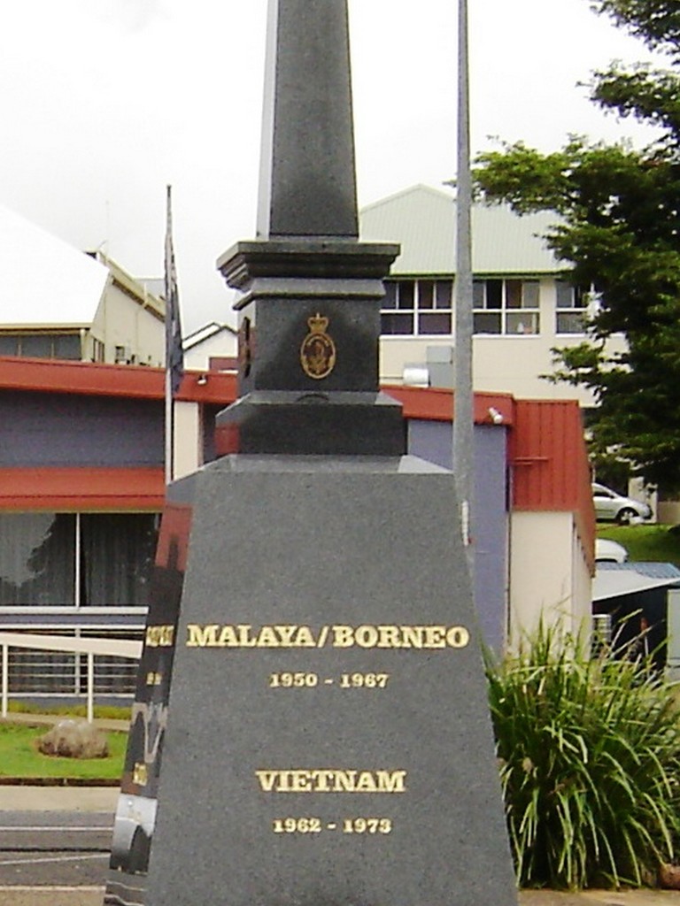 Innisfail Cenotaph Back Inscription Panel