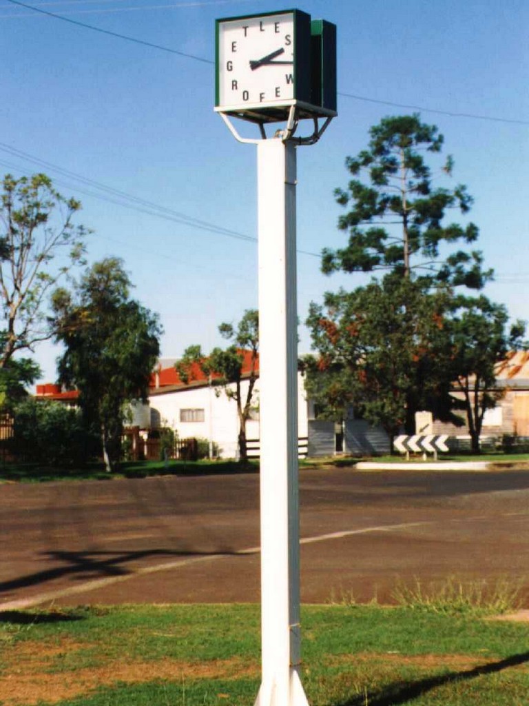 Jandowae Memorial Clocks